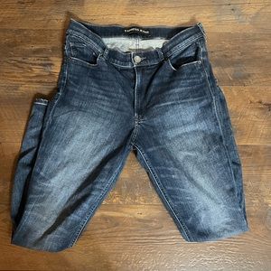 Express Legging High Rise Jeans. Size 10r. In excellent used condition.